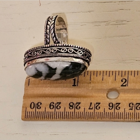 White Buffalo Turquoise Ring represents innocence, purity, and strength - Picture 5 of 6